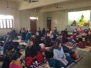 Il gruppo di Asia medita a Bodhgaya